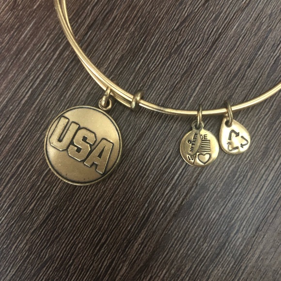 Alex and Ani Team USA Bangle - Picture 3 of 3